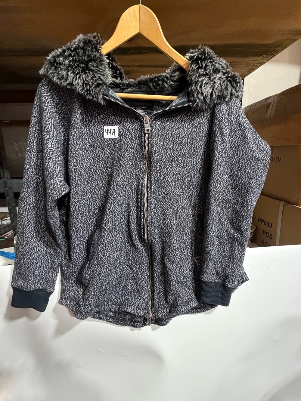 #4414-Dkny Charcoal Heather Faux-Fur Trim Hooded Zip Sweatshirt